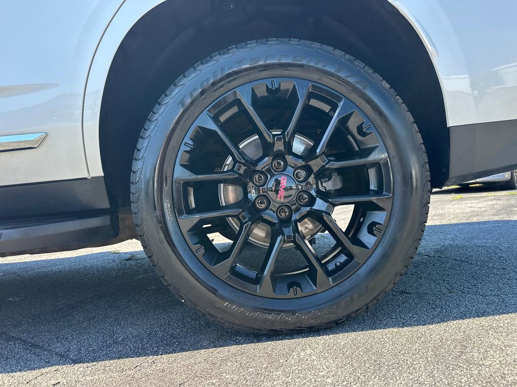 Used 2022 GMC Yukon SLT w/ SLT Premium Package AWD/4WD image 20