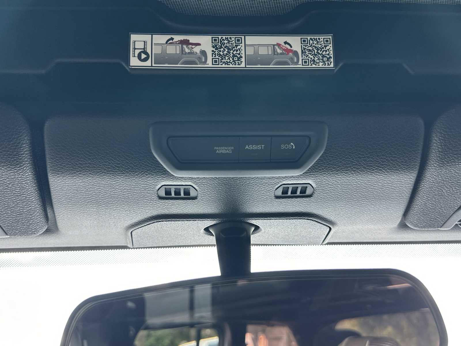 Used 2022 Jeep Wrangler Unlimited Sport image 22