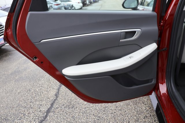 Certified 2025 Hyundai Sonata SEL image 21