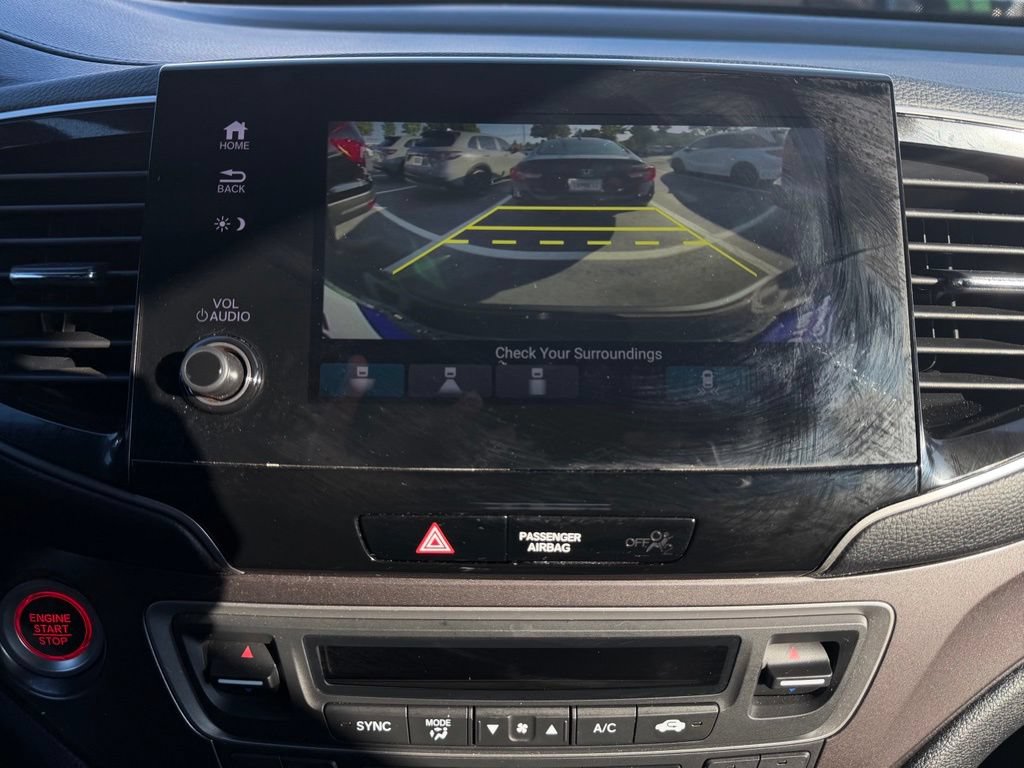 Certified 2025 Honda Passport EX-L image 17