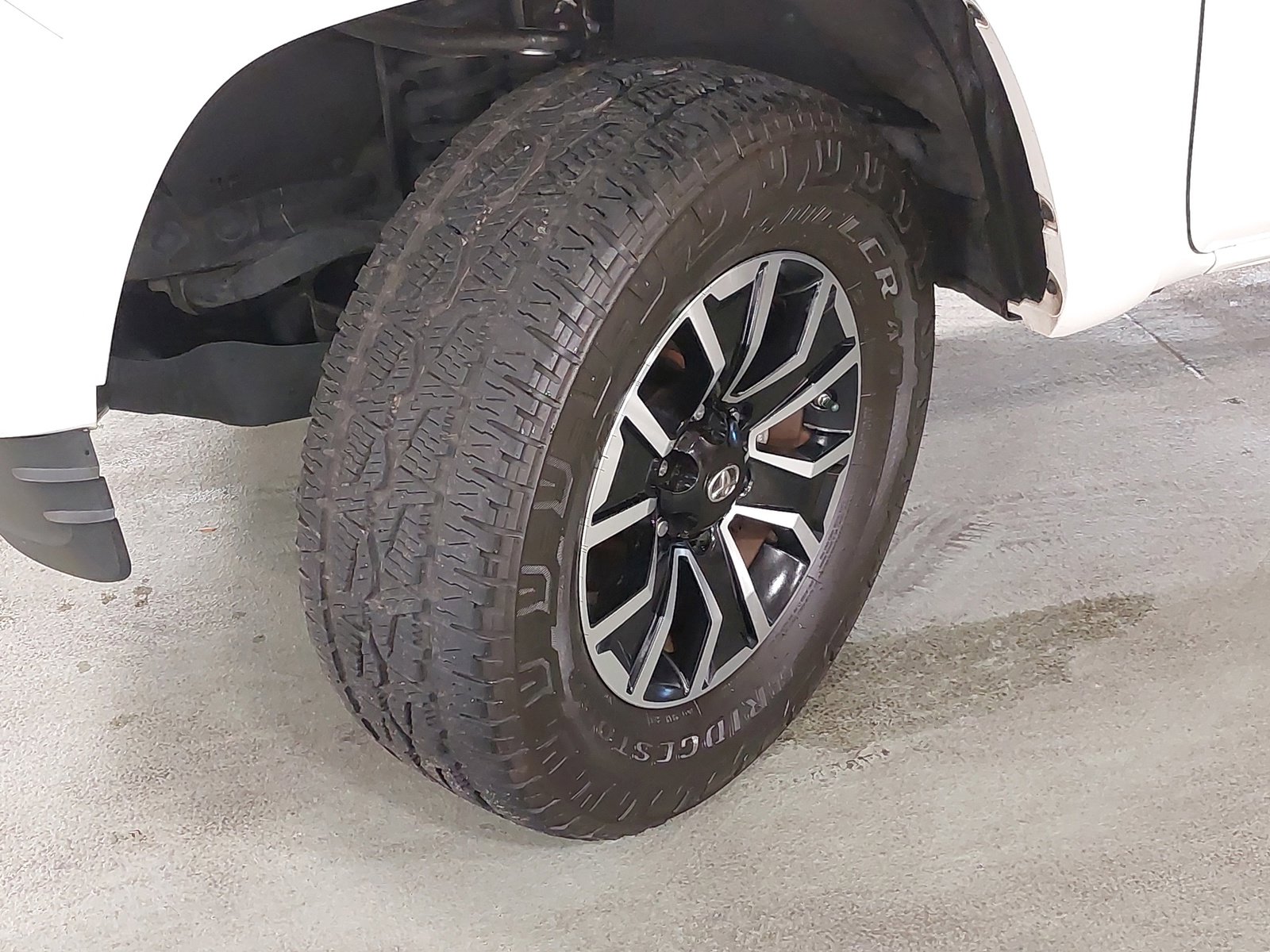 Used 2020 Toyota Tacoma TRD Sport image 31