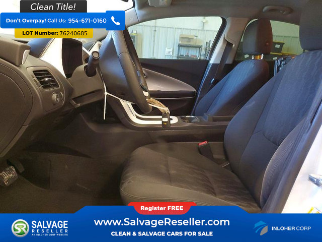 Used 2012 Chevrolet Volt FWD image 9