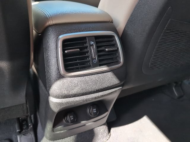 Used 2020 Kia Sorento S AWD/4WD image 23