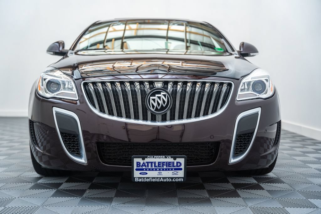 Used 2017 Buick Regal GS FWD image 2