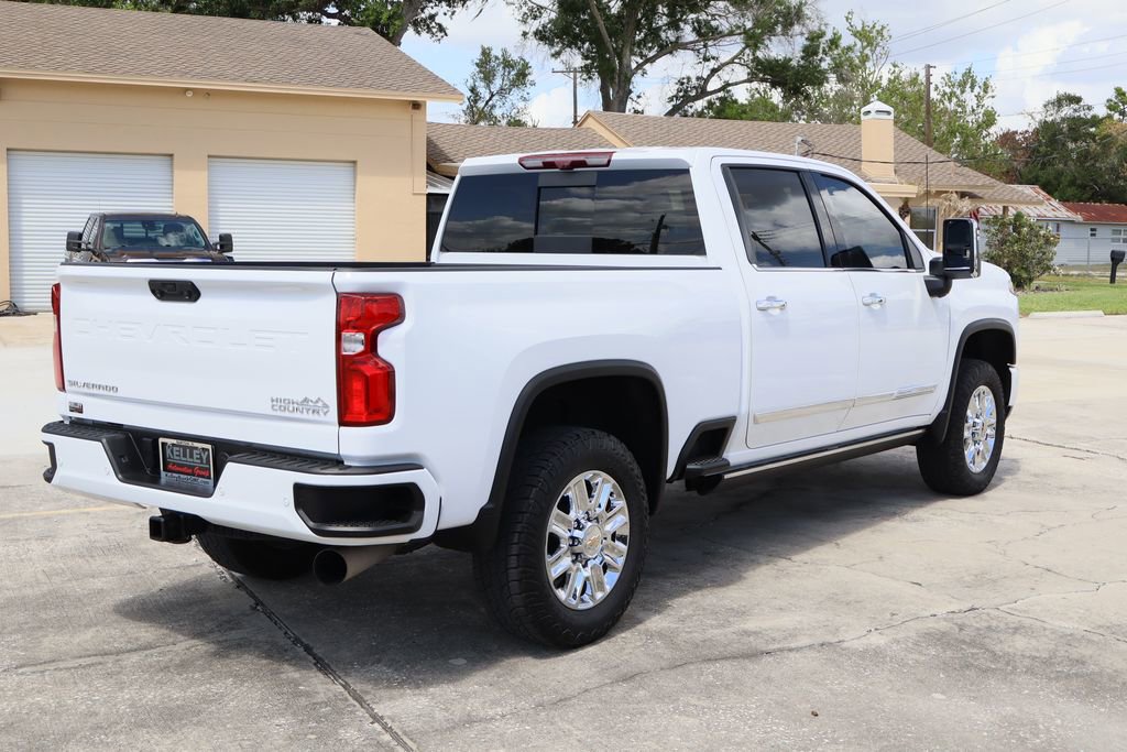 Certified 2024 Chevrolet Silverado 2500 High Country w/ Technology Package image 8