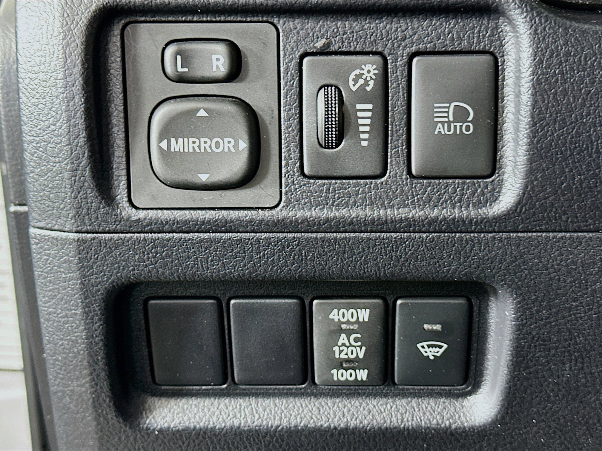 Used 2024 Toyota 4Runner SR5 image 17