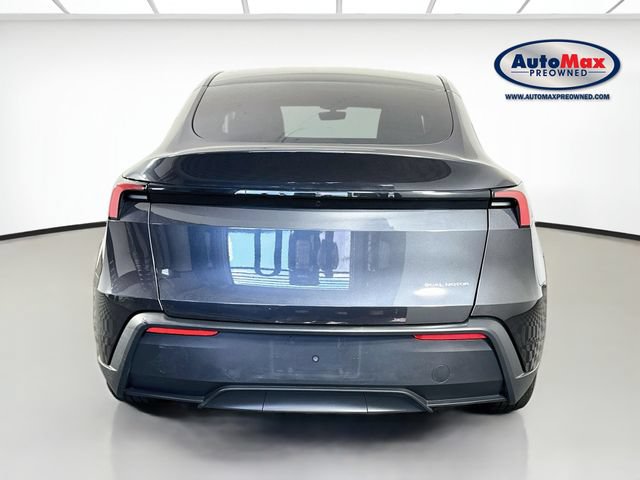 Used 2026 Tesla Model Y AWD image 7