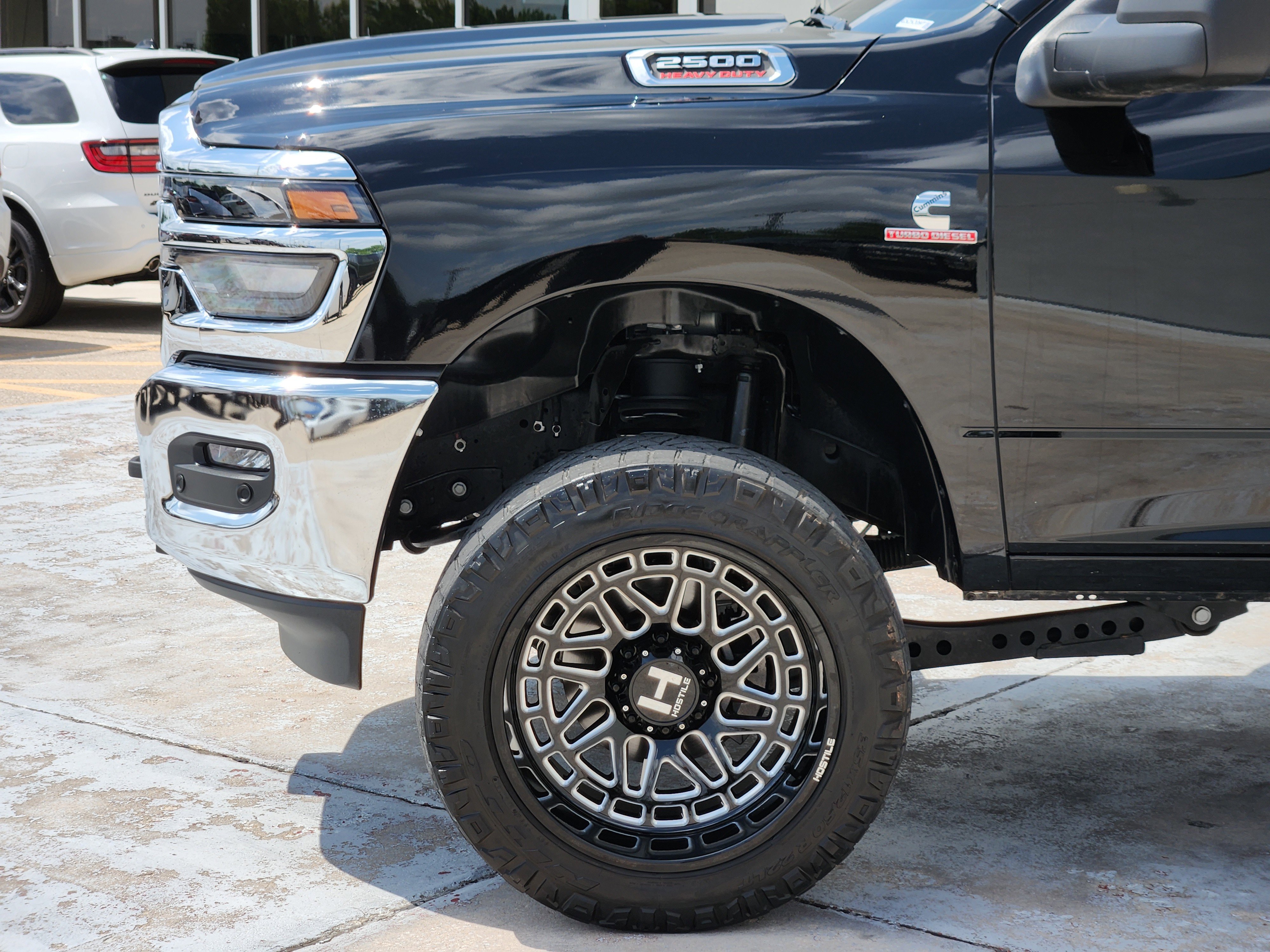 Used 2025 RAM 2500 Tradesman AWD/4WD image 9