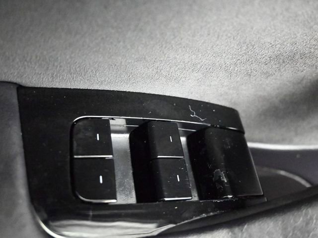 Used 2019 Tesla Model 3 Mid Range RWD image 23