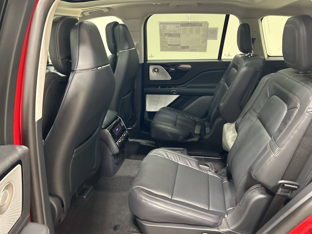 New 2026 Lincoln Aviator Reserve image 26