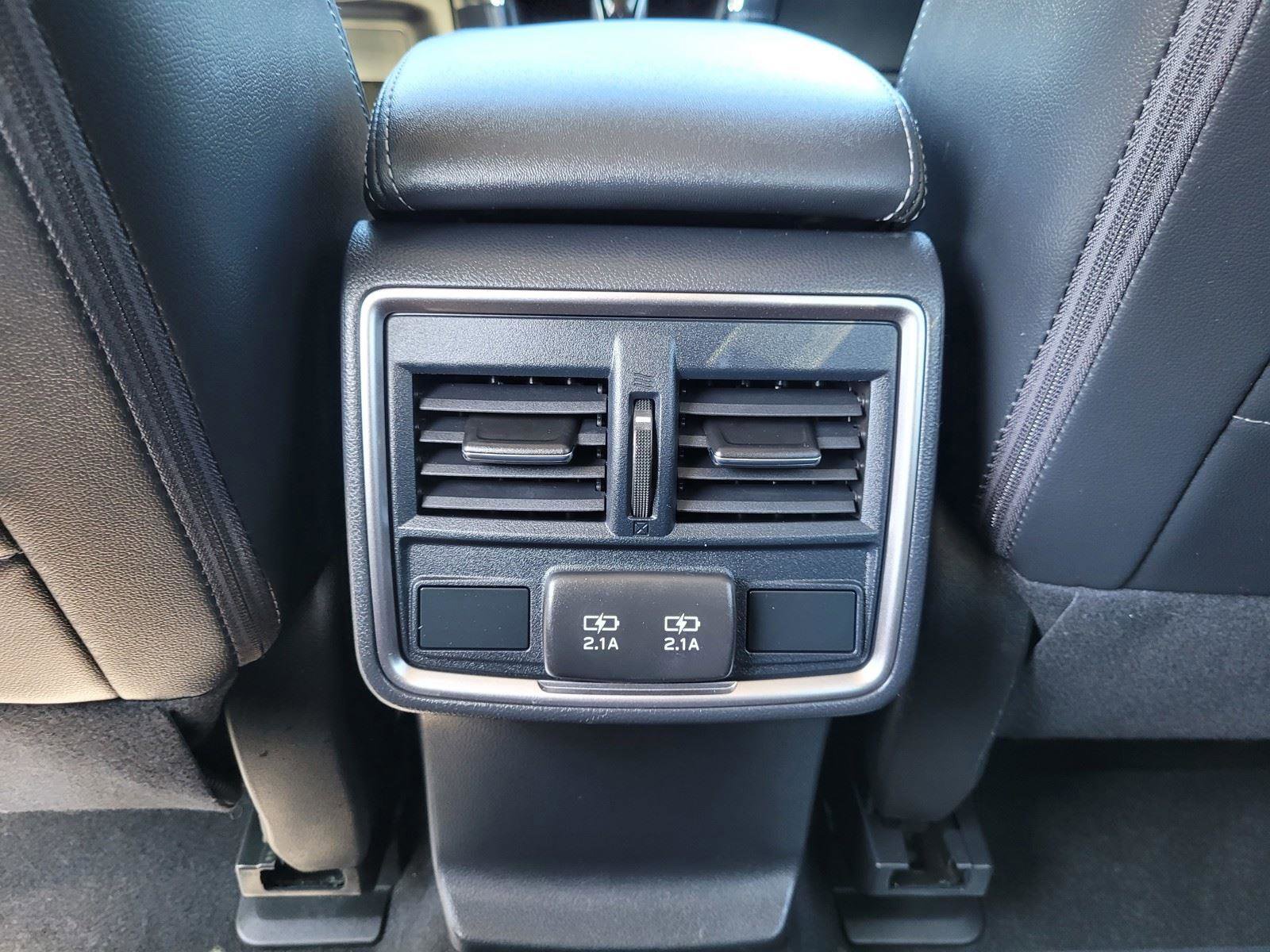 Used 2024 Subaru Forester Limited AWD/4WD image 18