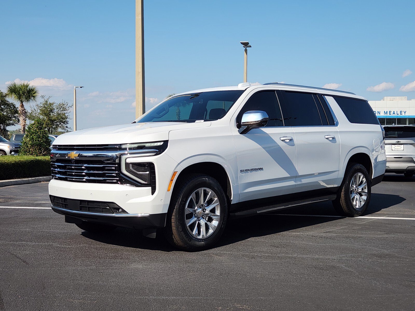 New 2026 Chevrolet Suburban Premier image 2