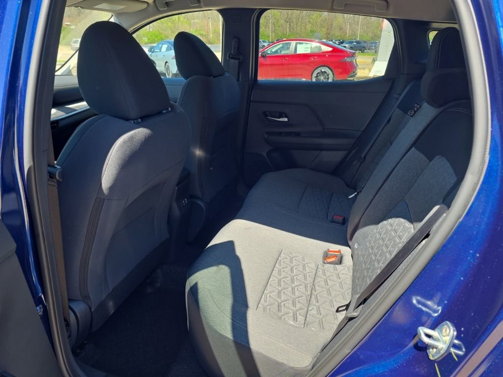 New 2026 Nissan Kicks SV image 12