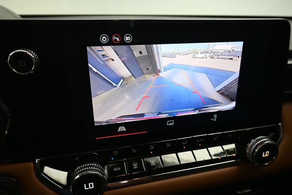 Used 2025 GMC Canyon AT4 w/ Nightfall Edition AWD/4WD image 33