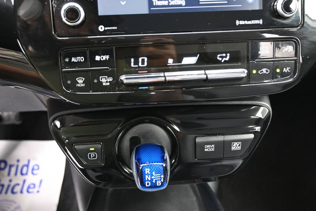 Used 2022 Toyota Prius LE FWD image 25