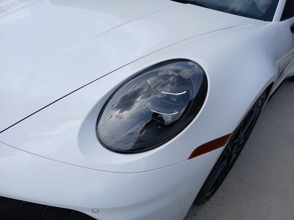 Certified 2026 Porsche 911 Carrera GTS image 9