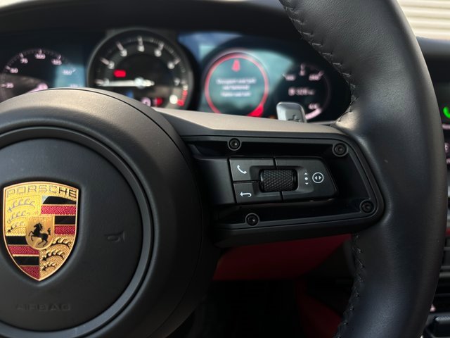 Certified 2022 Porsche 911 Carrera image 17