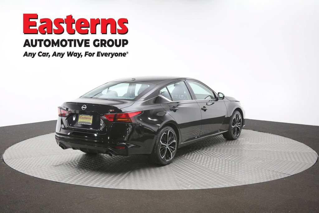 Used 2024 Nissan Altima 2.5 SR FWD image 40