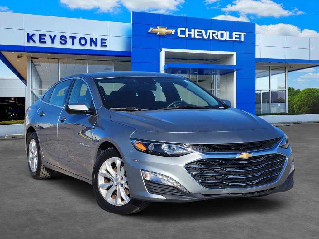 Used 2024 Chevrolet Malibu LT image 1