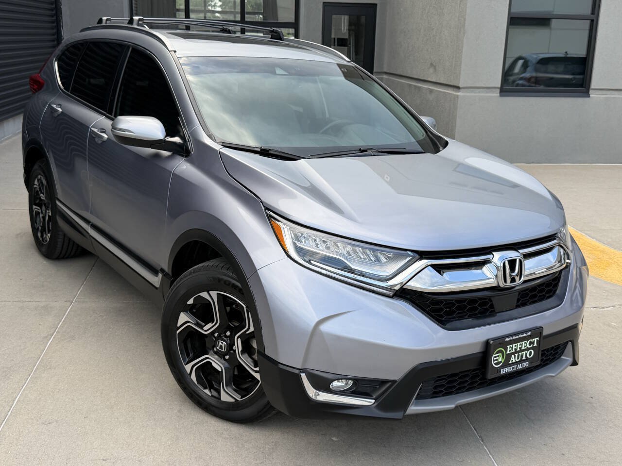 Used 2019 Honda CR-V Touring image 6
