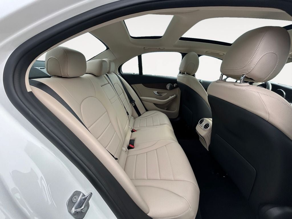 Used 2019 Mercedes-Benz C 300 4MATIC Sedan image 23