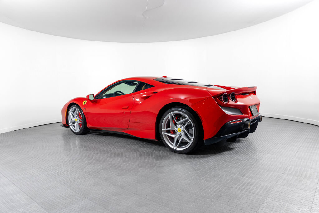 Certified 2020 Ferrari F8 Tributo image 16