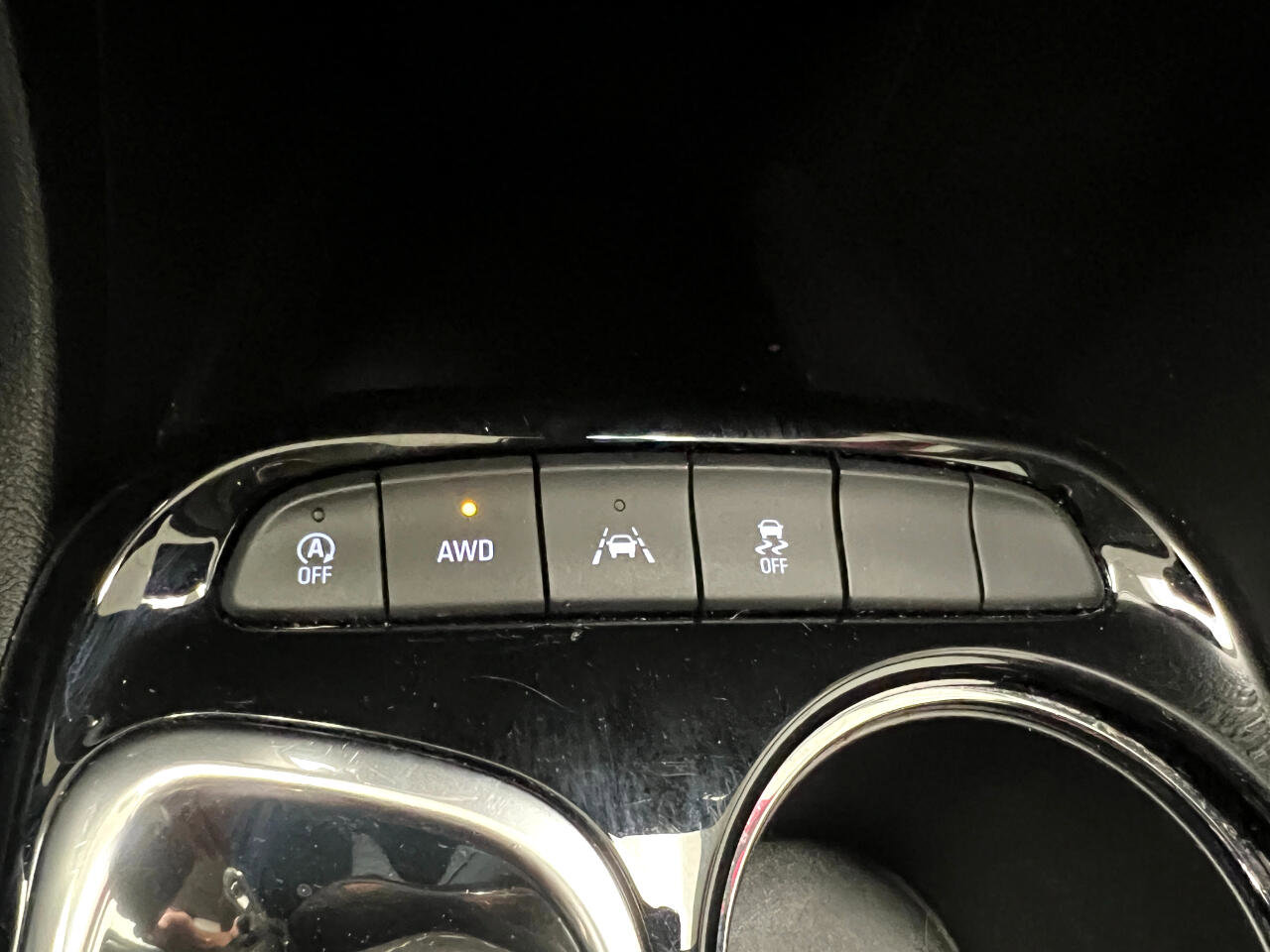 Used 2023 Buick Encore GX Essence w/ Experience Buick Package image 41