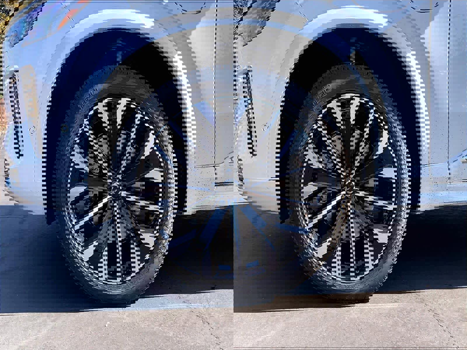 New 2026 Volvo XC90 T8 Plus w/ Protection Package image 14