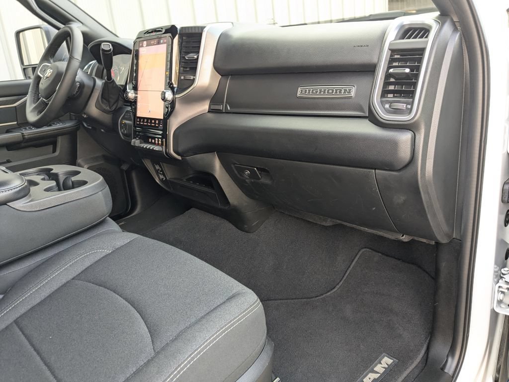 Used 2025 RAM 2500 Big Horn AWD/4WD image 13