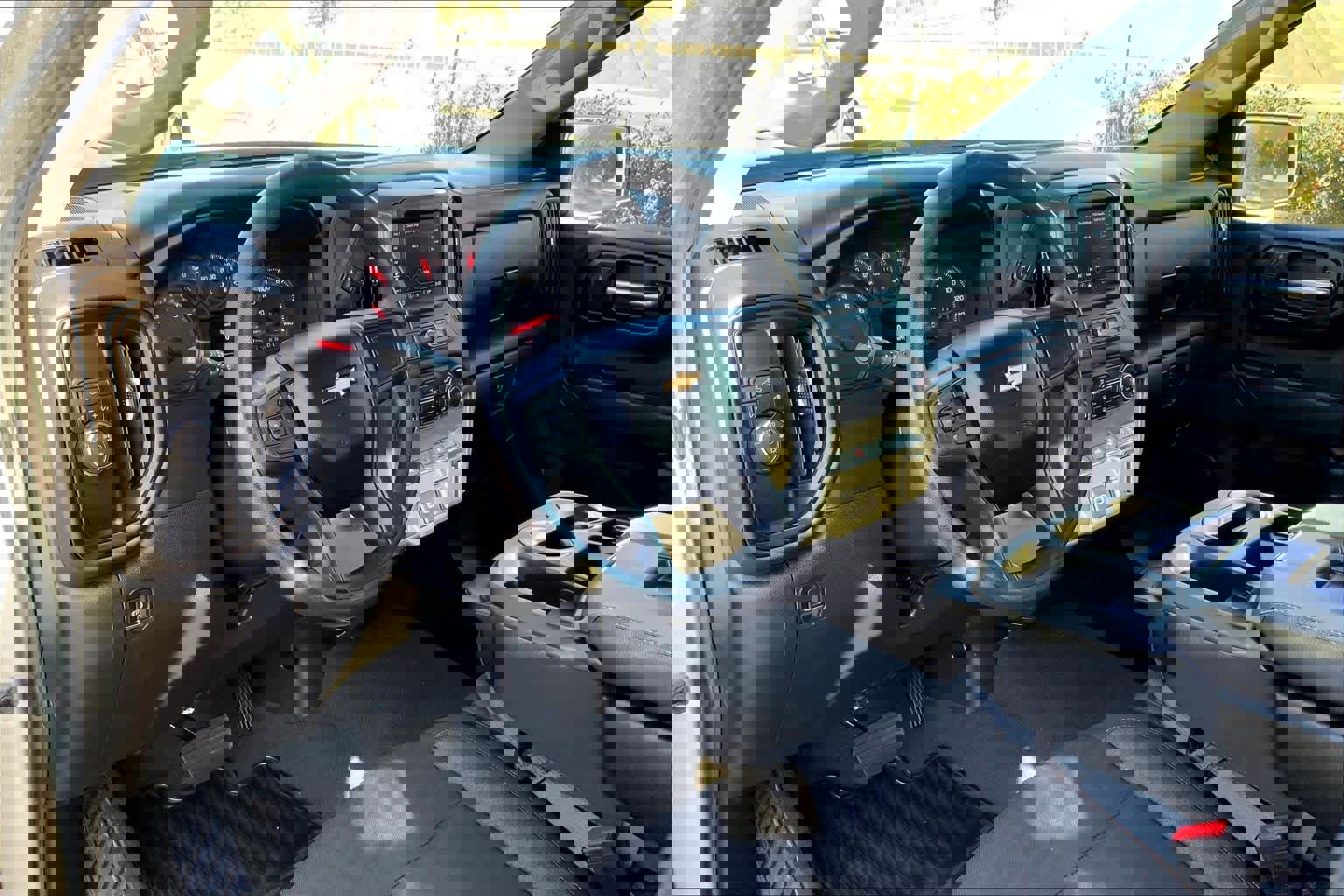 Certified 2025 Chevrolet Silverado 1500 Custom image 20