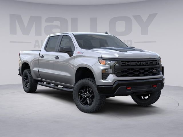 New 2026 Chevrolet Silverado 1500 Custom Trail Boss w/ LPO, Dark Essentials Package AWD/4WD image 8