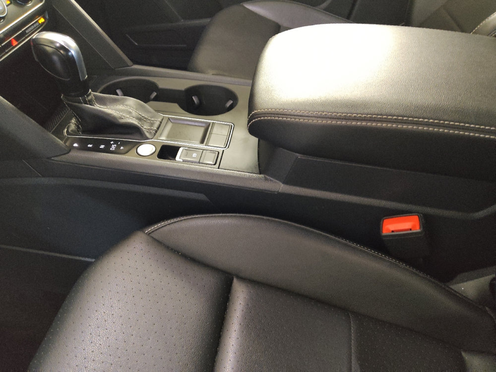 Used 2021 Volkswagen Atlas SE image 26