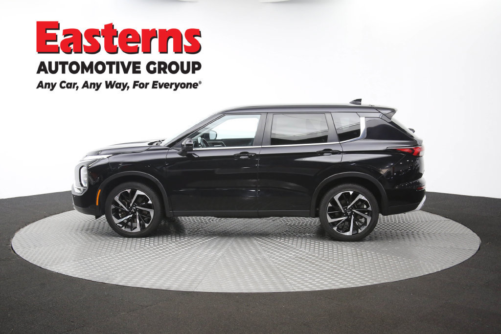 Used 2024 Mitsubishi Outlander SE FWD image 63