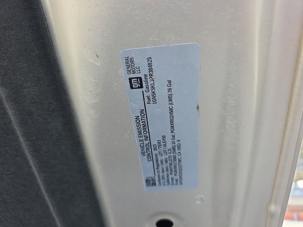 Used 2023 Chevrolet Tahoe Premier w/ Premium Package image 36