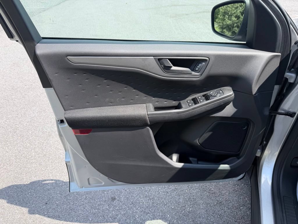 Certified 2020 Ford Escape S AWD/4WD image 13