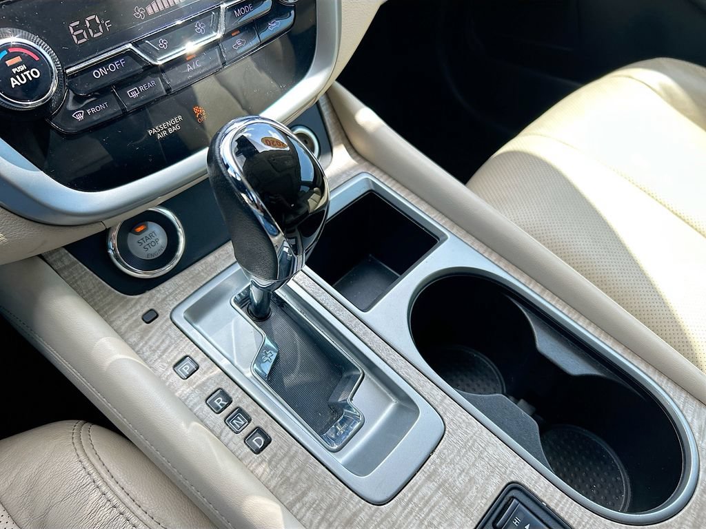 Used 2020 Nissan Murano SL w/ Moonroof Package FWD image 28