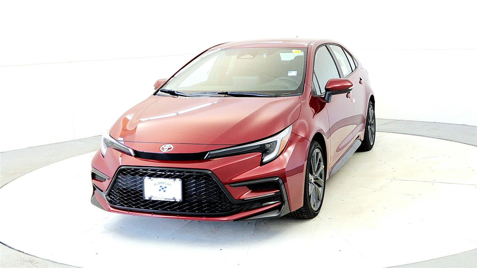 New 2026 Toyota Corolla SE image 2