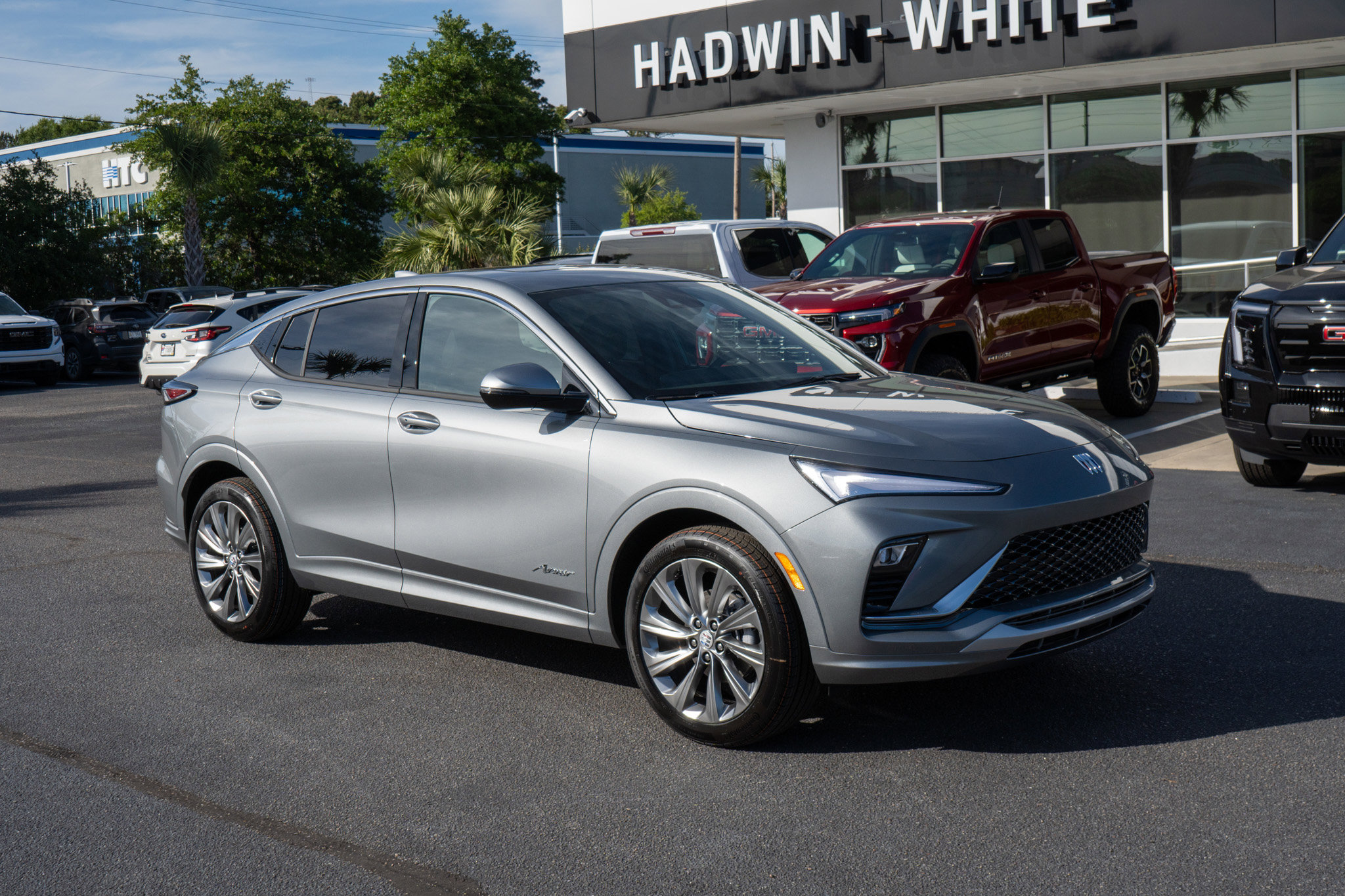 New 2026 Buick Envista Avenir FWD video 1
