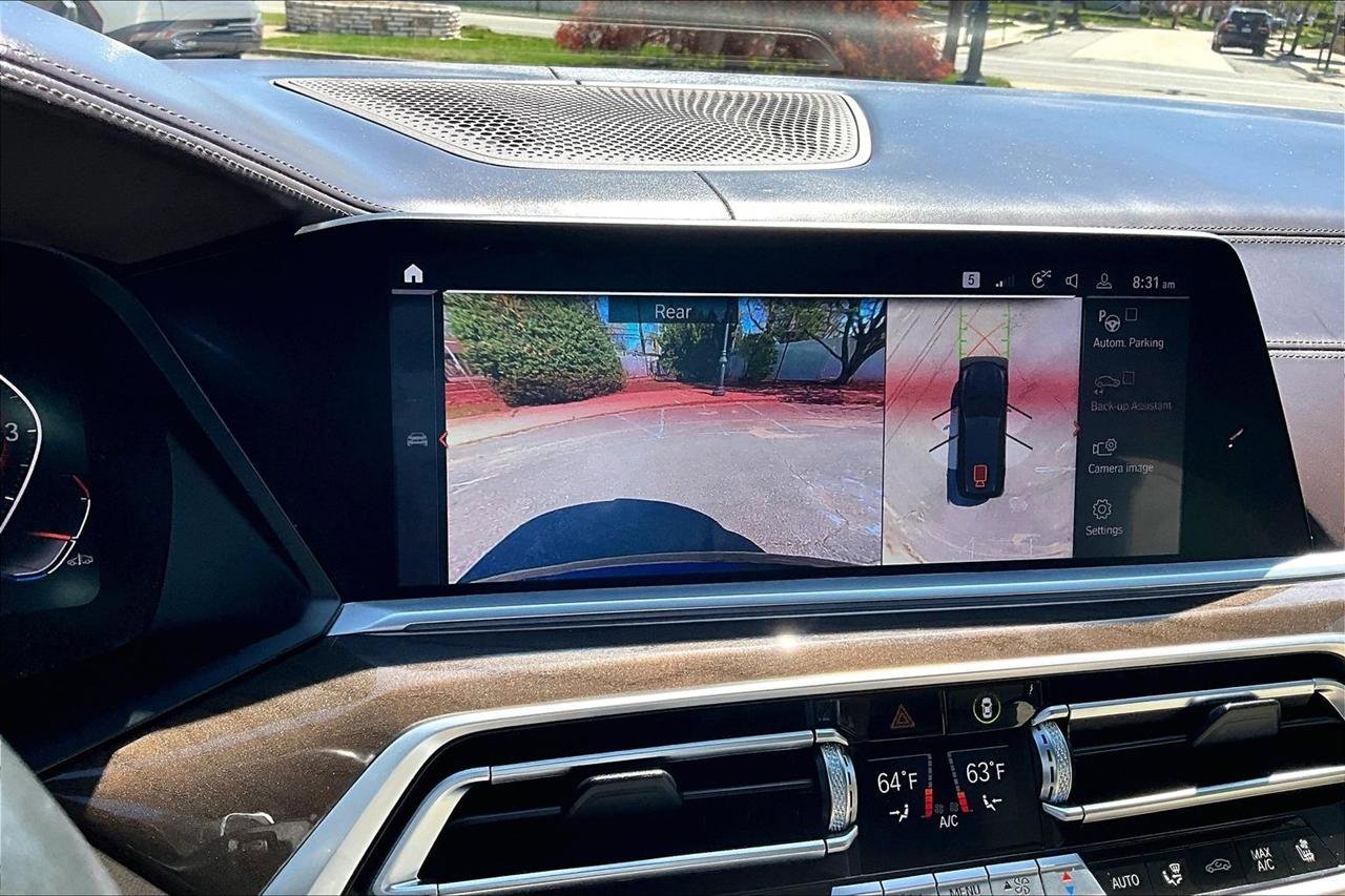 Used 2019 BMW X7 xDrive40i w/ Premium Package AWD/4WD image 14