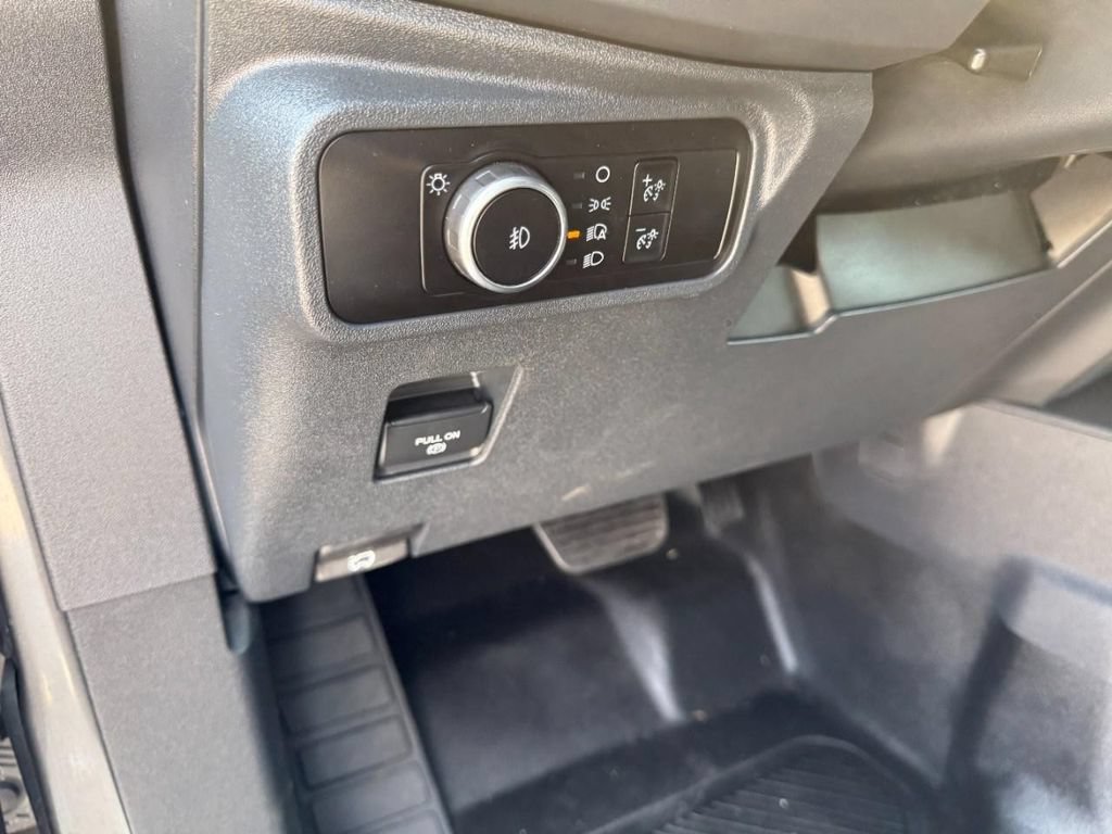 Used 2025 Ford Bronco Badlands AWD/4WD image 16