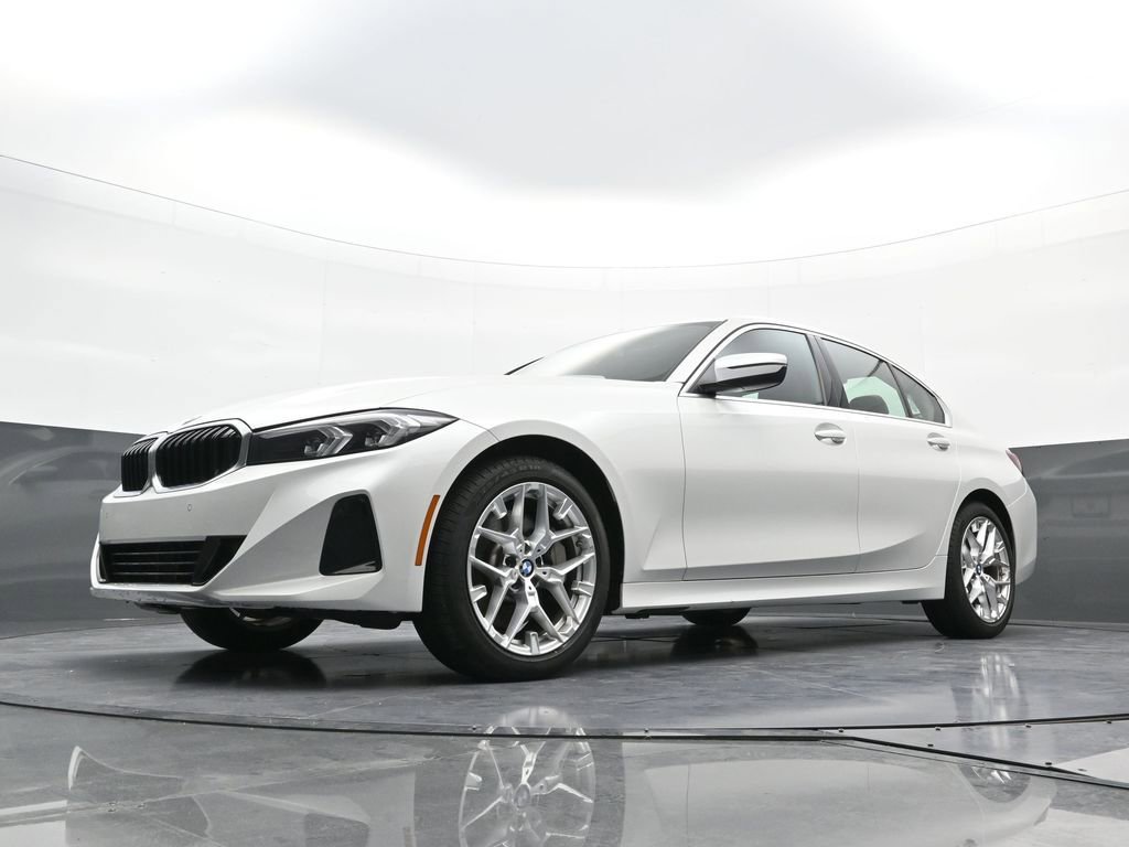 New 2025 BMW 330i xDrive Sedan w/ Convenience Package image 23