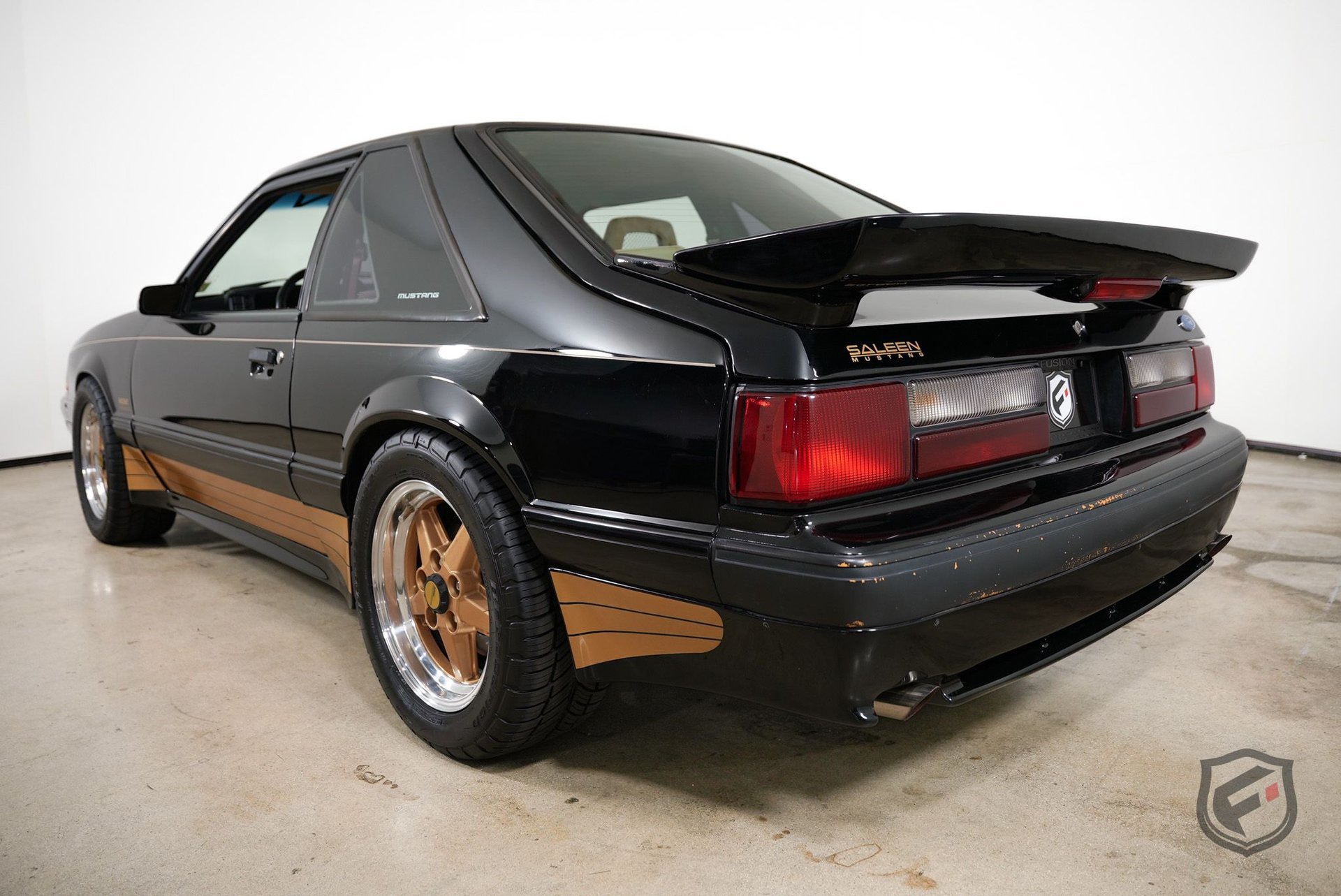 Used 1989 Ford Mustang LX RWD image 7