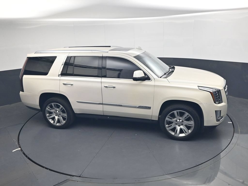 Used 2015 Cadillac Escalade Premium RWD image 26