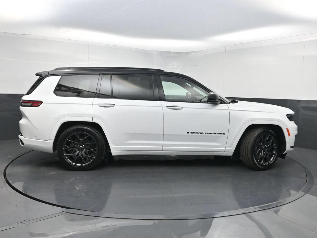 Used 2023 Jeep Grand Cherokee L Summit w/ High Altitude Package AWD/4WD image 52