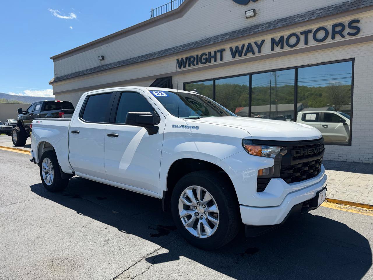 Used 2023 Chevrolet Silverado 1500 Custom