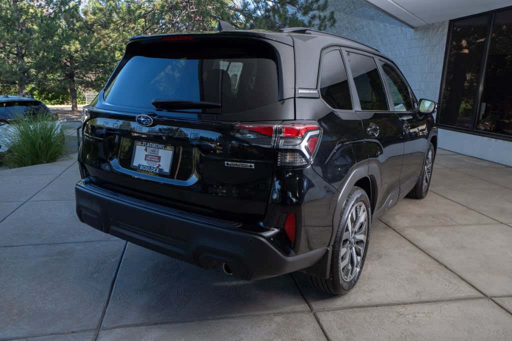 Certified 2025 Subaru Forester Touring w/ Protection Package AWD/4WD image 6