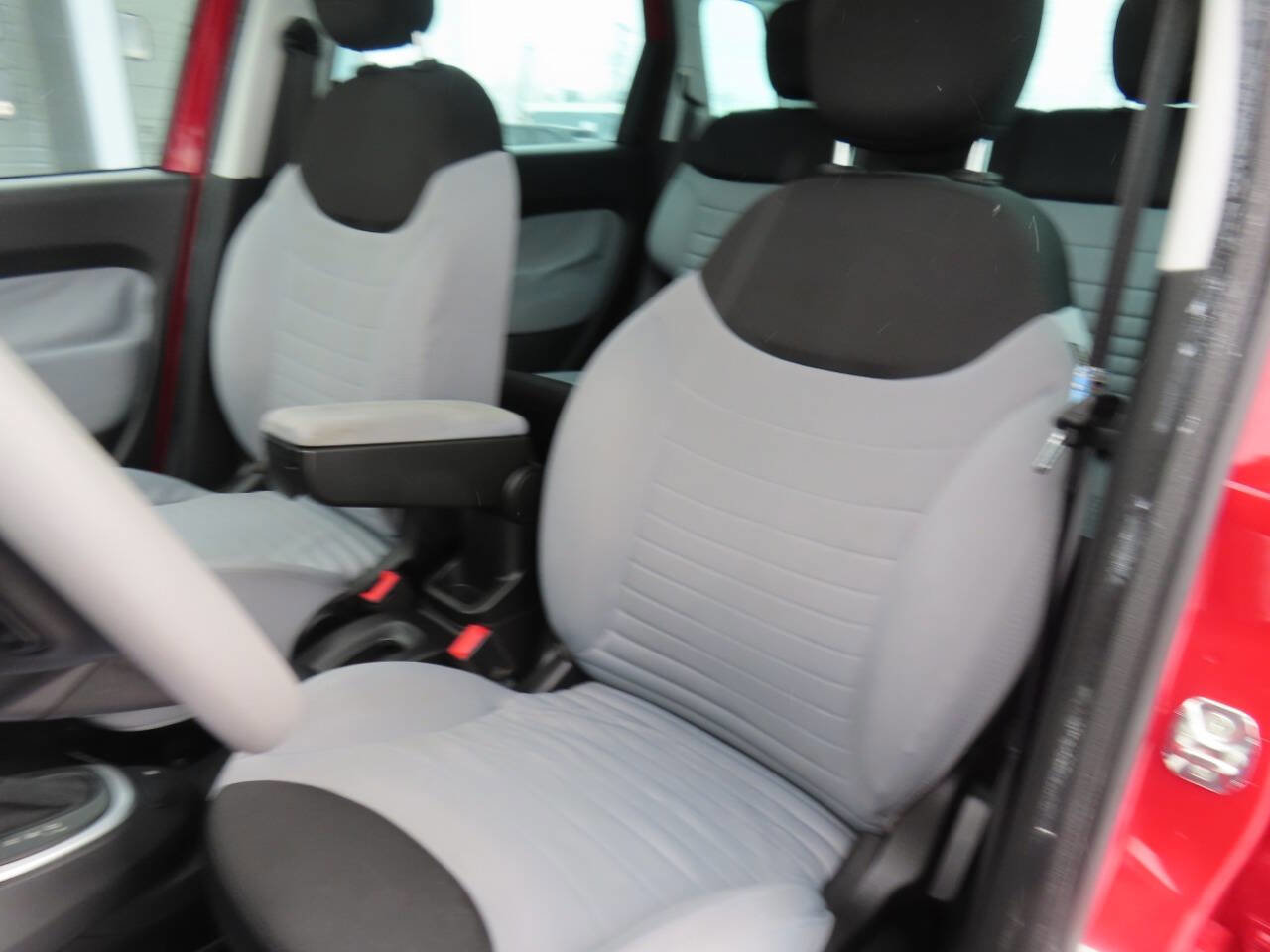 Used 2014 FIAT 500L Easy w/ Popular Equipment Group image 43