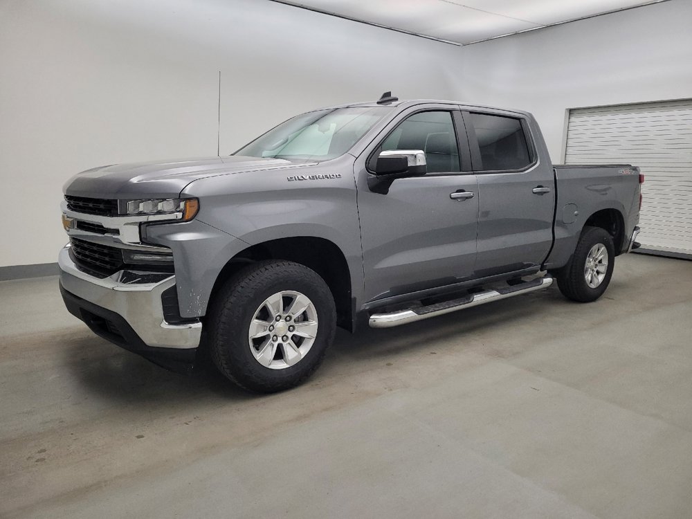 Used 2021 Chevrolet Silverado 1500 LT AWD/4WD image 2