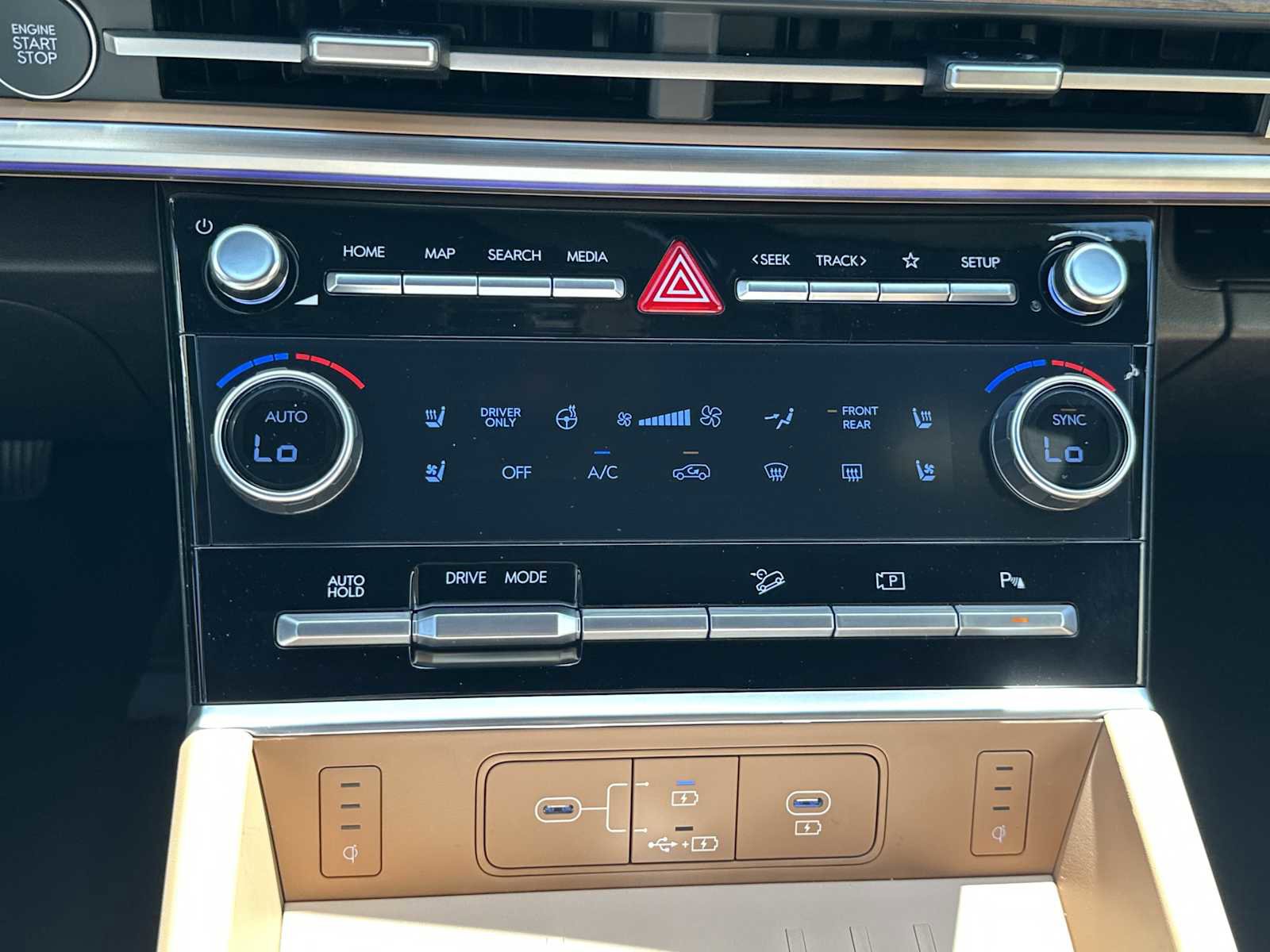 New 2026 Hyundai Santa Fe Limited FWD image 20