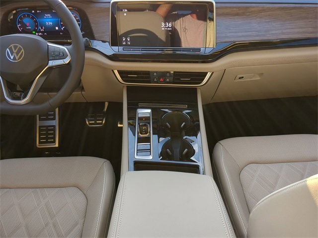 New 2026 Volkswagen Atlas SEL Premium R-Line image 16